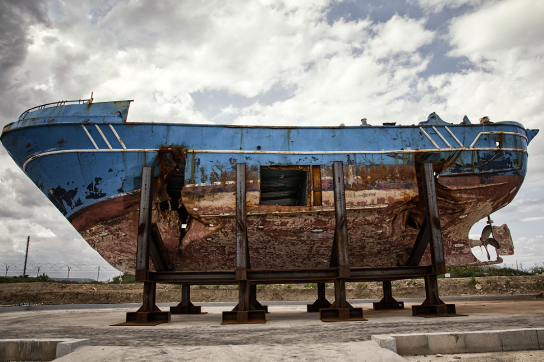 naufraghi senza volto cristina cattaneo foto di max hirzel migrant bodies